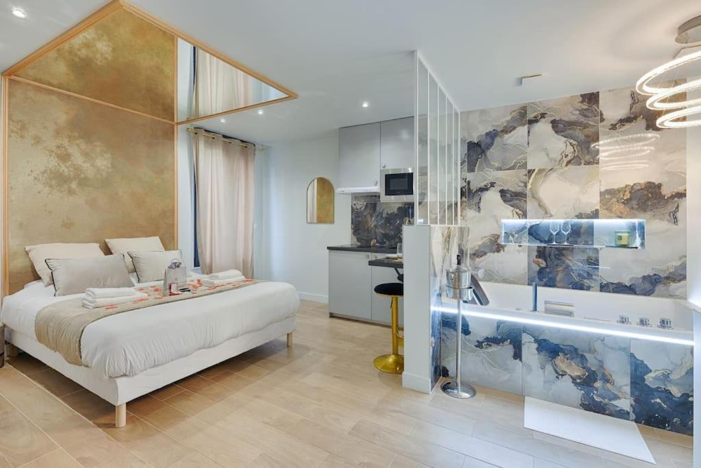 Welcome To Dubai / Jacuzzi Ivry-sur-Seine Exterior photo